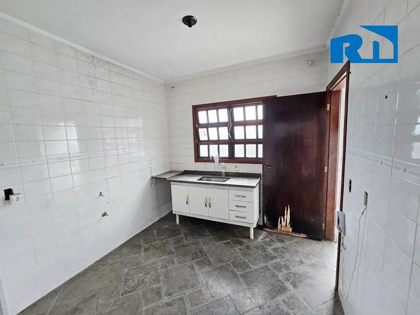 Foto 5 de Casa com 2 quartos à venda, 96m2 em Indaiá, Caraguatatuba - SP