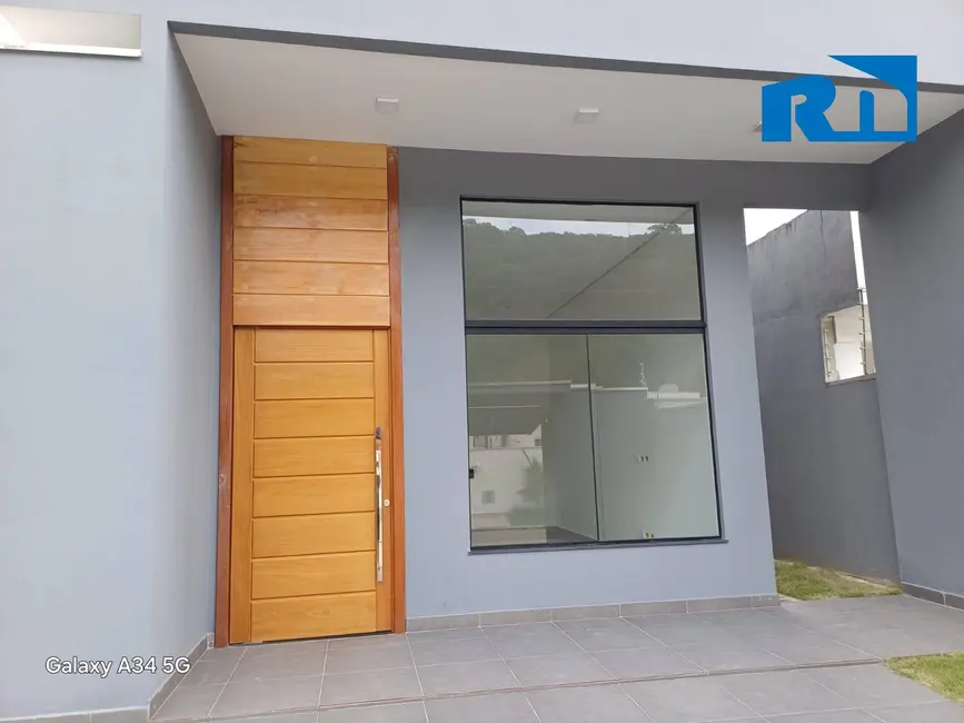 Foto 4 de Casa com 3 quartos à venda, 312m2 em Massaguaçu, Caraguatatuba - SP