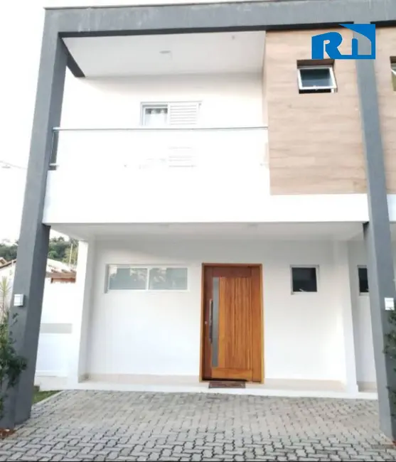 Foto 2 de Casa com 2 quartos à venda, 199m2 em Massaguaçu, Caraguatatuba - SP