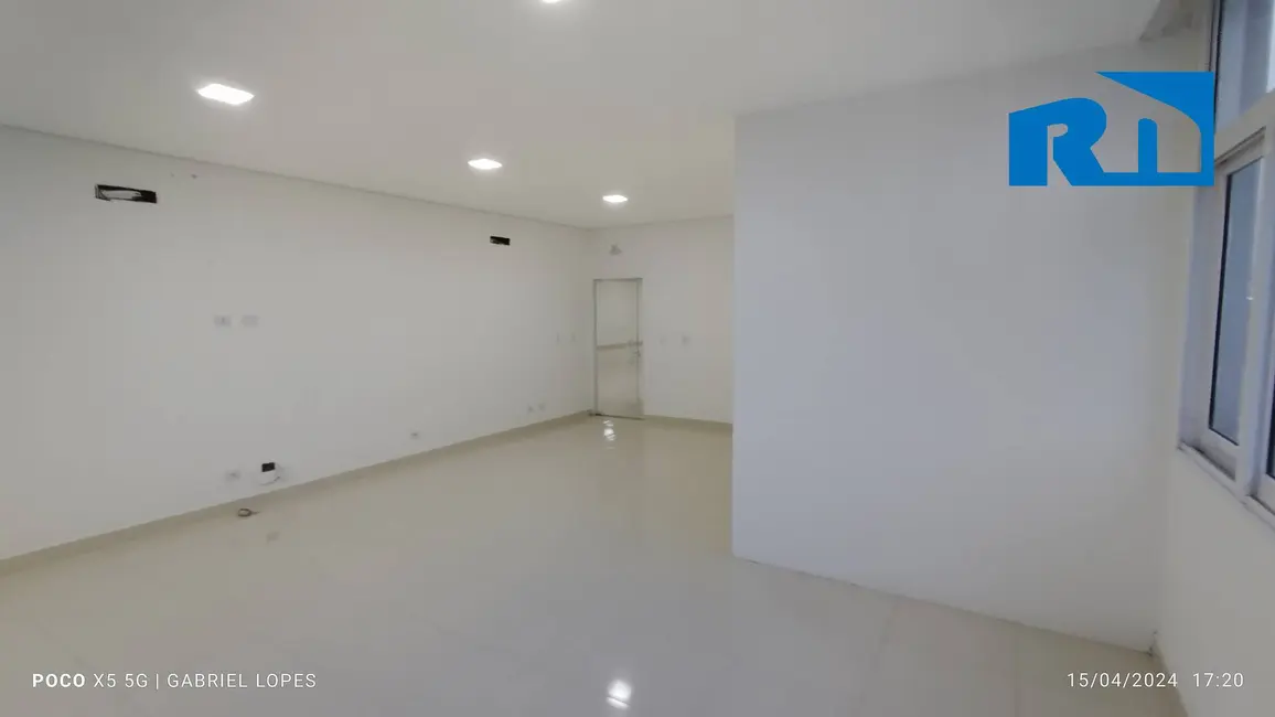 Foto 3 de Sala Comercial para alugar, 35m2 em Indaiá, Caraguatatuba - SP