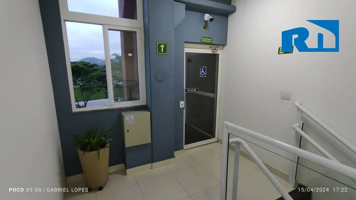 Foto 8 de Sala Comercial para alugar, 35m2 em Indaiá, Caraguatatuba - SP