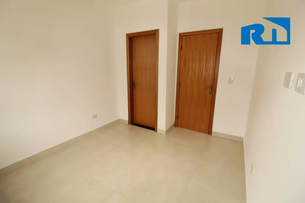 Foto 6 de Casa com 2 quartos para alugar, 60m2 em Caraguatatuba - SP