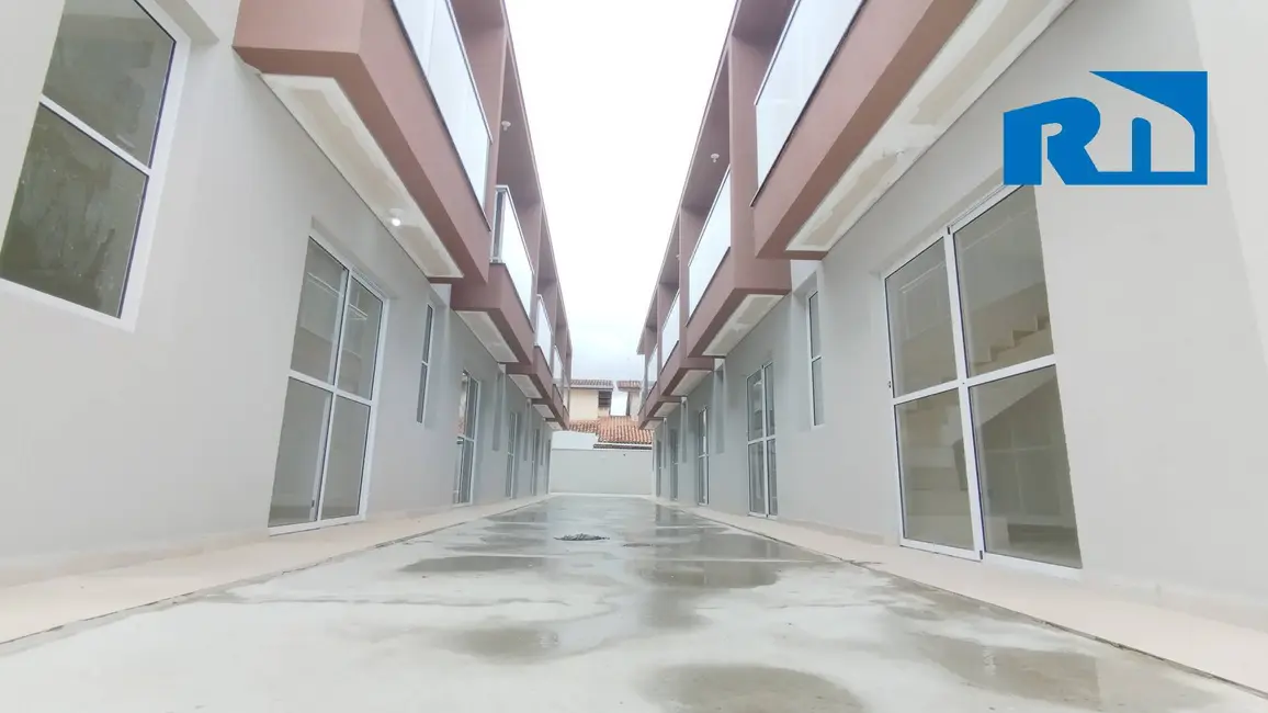 Foto 1 de Casa com 2 quartos para alugar, 60m2 em Pontal de Santa Marina, Caraguatatuba - SP