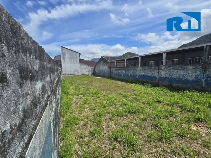 Foto 4 de Terreno / Lote à venda, 252m2 em Sumaré, Caraguatatuba - SP
