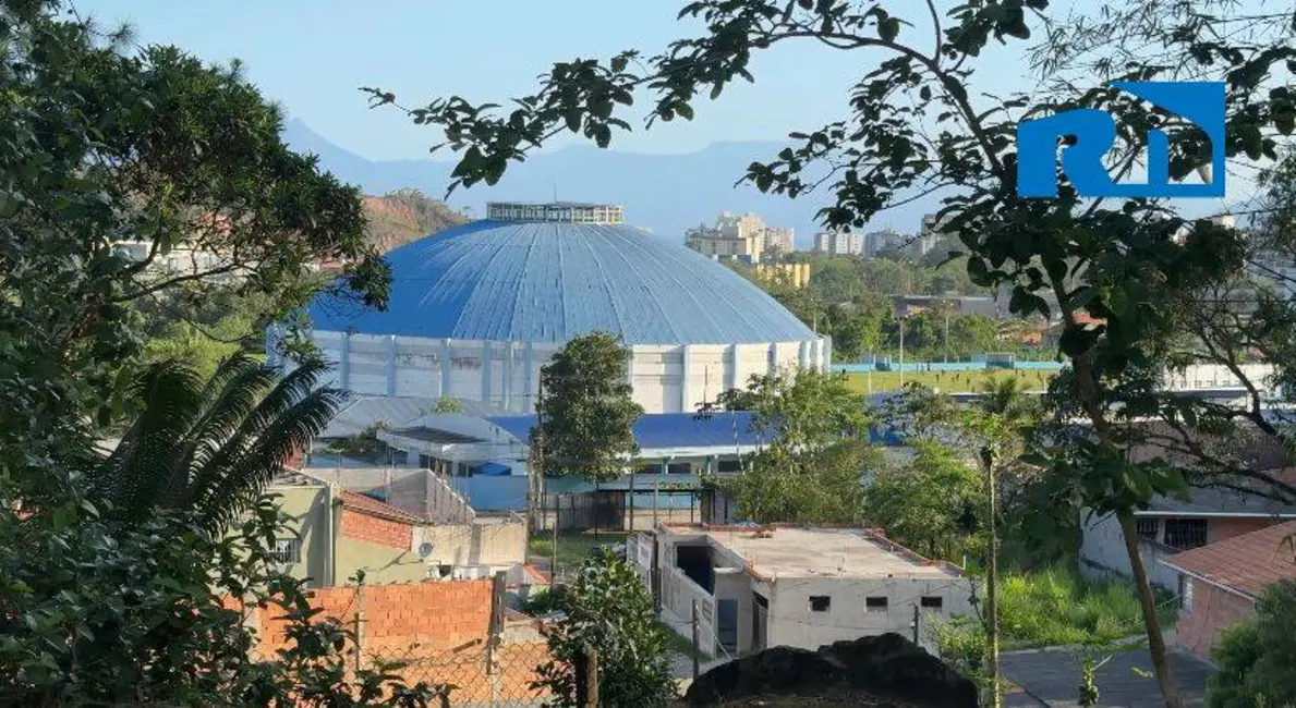 Foto 8 de Casa à venda, 2000m2 em Jardim Casa Branca, Caraguatatuba - SP