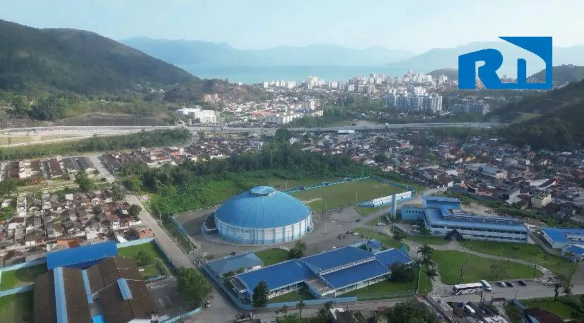 Foto 3 de Casa à venda, 2000m2 em Jardim Casa Branca, Caraguatatuba - SP