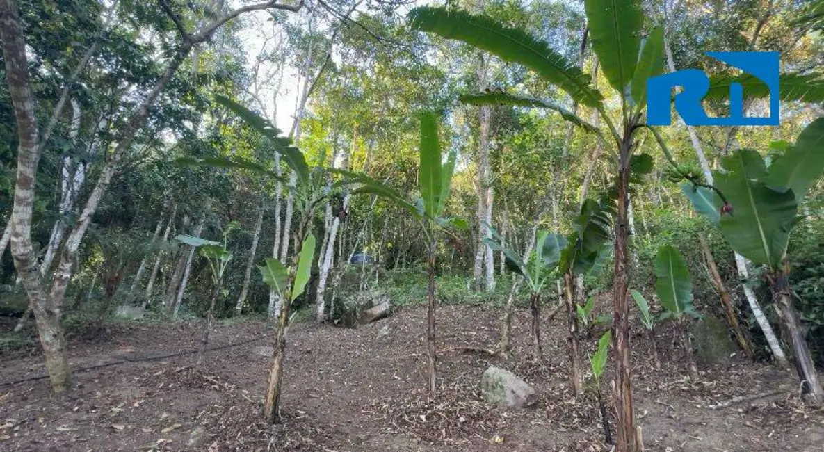 Foto 9 de Casa à venda, 2000m2 em Jardim Casa Branca, Caraguatatuba - SP