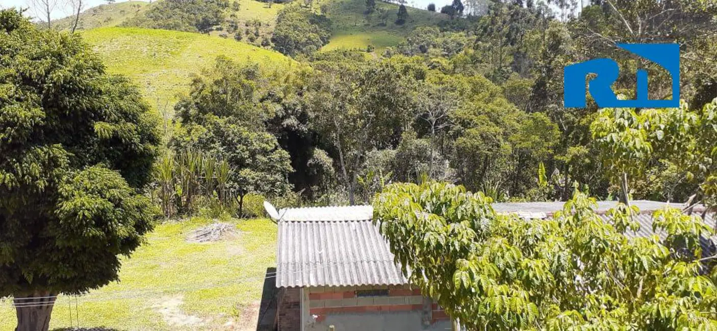 Foto 18 de Casa à venda, 2000m2 em Jardim Casa Branca, Caraguatatuba - SP