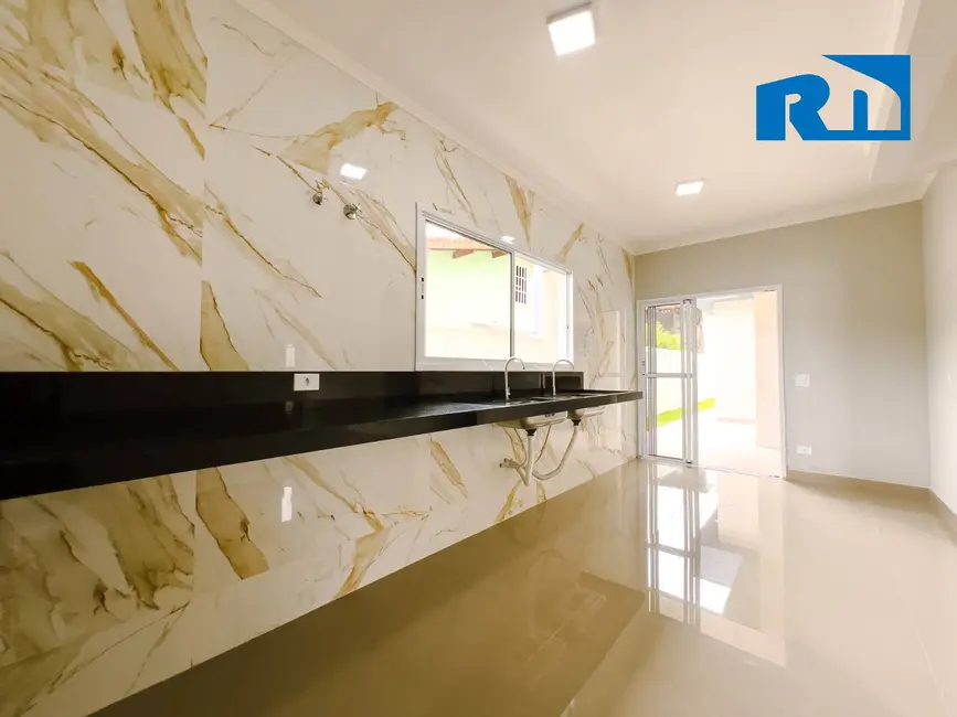 Foto 8 de Casa com 3 quartos à venda, 250m2 em Jardim do Sol, Caraguatatuba - SP