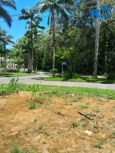 Foto 2 de Terreno / Lote à venda, 403m2 em Park Imperial, Caraguatatuba - SP