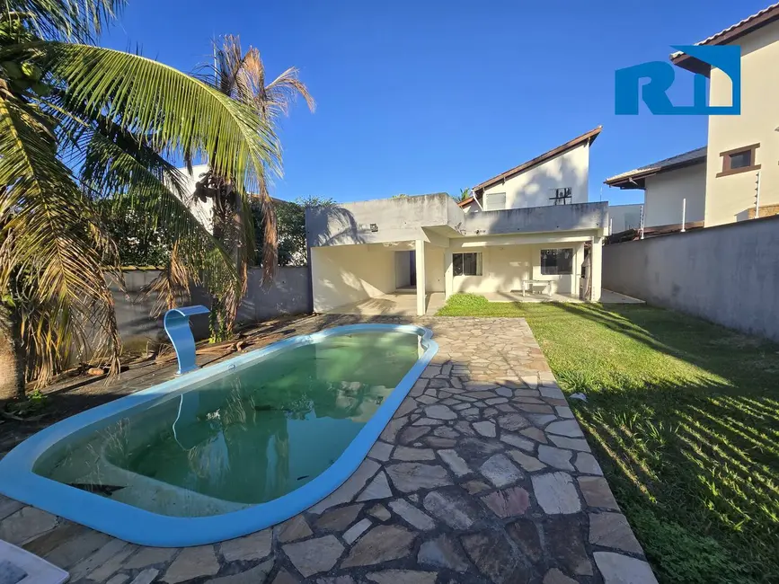 Foto 2 de Casa com 1 quarto à venda, 350m2 em Jardim Capricórnio, Caraguatatuba - SP