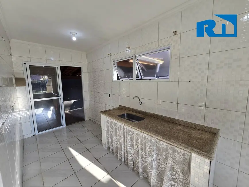 Foto 6 de Casa com 1 quarto à venda, 350m2 em Jardim Capricórnio, Caraguatatuba - SP