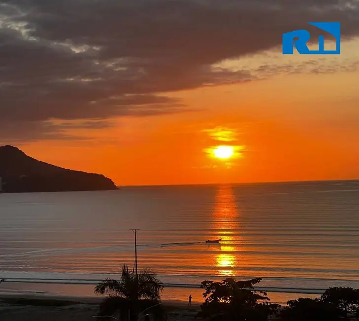 Foto 9 de Apartamento com 3 quartos à venda e para alugar, 132m2 em Indaiá, Caraguatatuba - SP