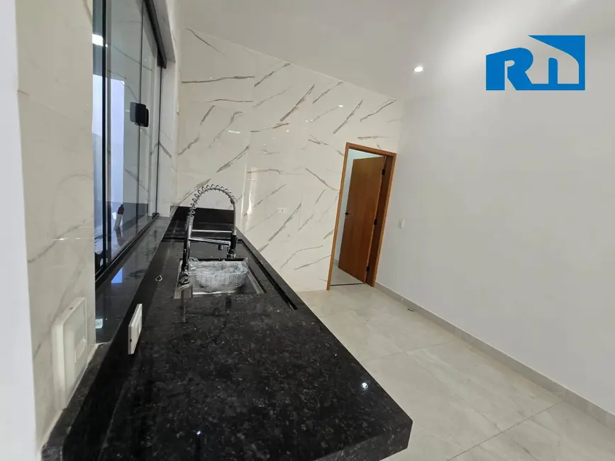 Foto 6 de Casa com 2 quartos à venda, 125m2 em Balneário dos Golfinhos, Caraguatatuba - SP