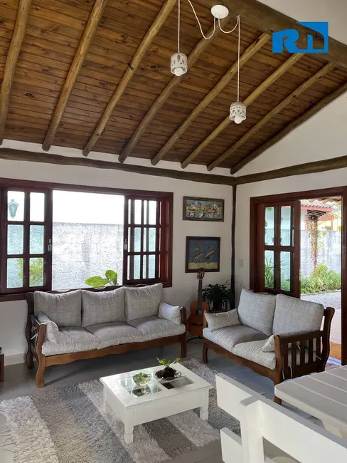 Casa com 3 quartos à venda, 360m2 em Caraguatatuba - SP - imagem 4 Foto 4 de Casa com 3 quartos à venda, 360m2 em Caraguatatuba - SP