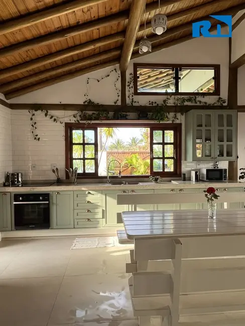 Casa com 3 quartos à venda, 360m2 em Caraguatatuba - SP - imagem 7 Foto 7 de Casa com 3 quartos à venda, 360m2 em Caraguatatuba - SP