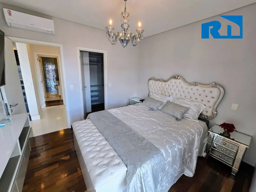 Foto 8 de Apartamento com 3 quartos à venda, 208m2 em Jardim Primavera, Caraguatatuba - SP