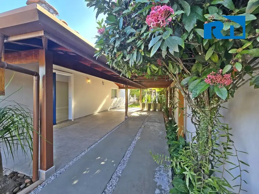 Foto 2 de Casa com 4 quartos à venda, 390m2 em Indaiá, Caraguatatuba - SP