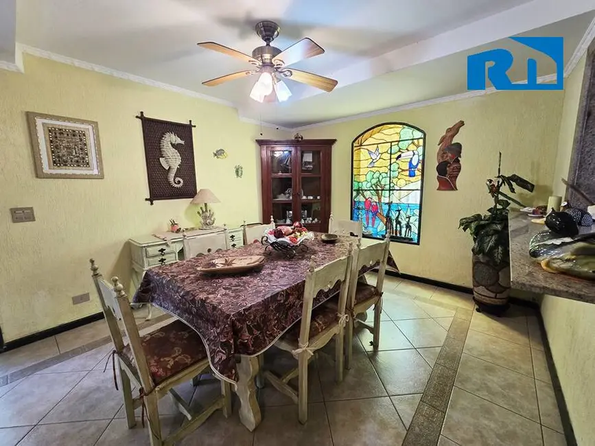 Casa com 3 quartos à venda, 179m2 em Ubatuba - SP - imagem 9 Foto 9 de Casa com 3 quartos à venda, 179m2 em Ubatuba - SP