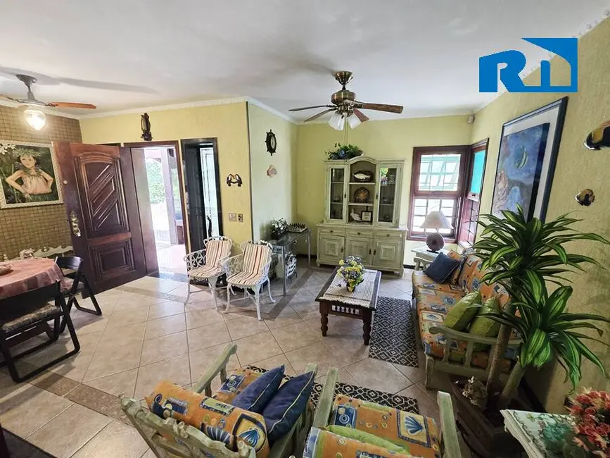 Casa com 3 quartos à venda, 179m2 em Ubatuba - SP - imagem 5 Foto 5 de Casa com 3 quartos à venda, 179m2 em Ubatuba - SP