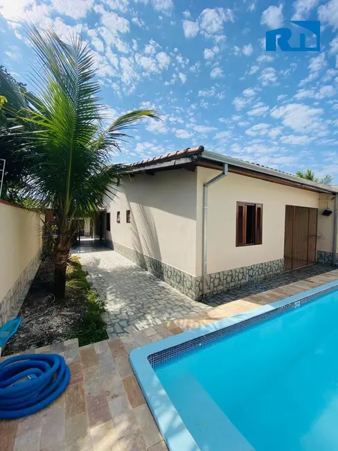 Foto 1 de Casa com 3 quartos à venda, 270m2 em Caraguatatuba - SP