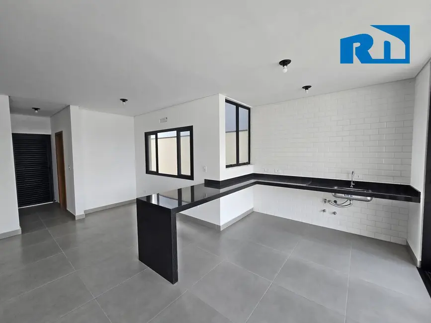 Foto 6 de Casa com 4 quartos à venda, 250m2 em Caraguatatuba - SP