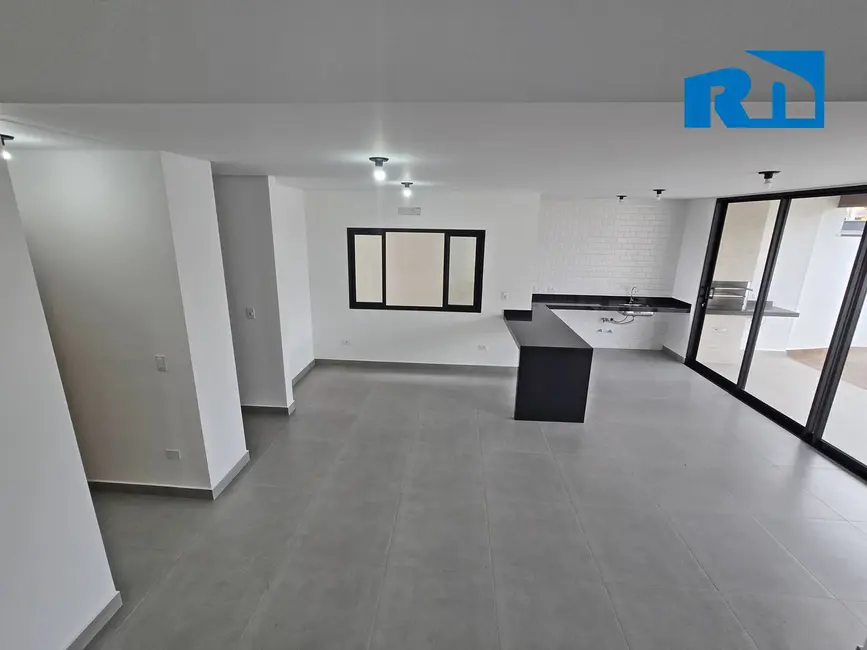Foto 9 de Casa com 4 quartos à venda, 250m2 em Caraguatatuba - SP