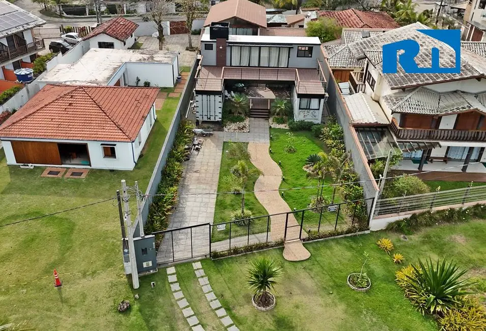 Foto 1 de Casa à venda em Caraguatatuba - SP