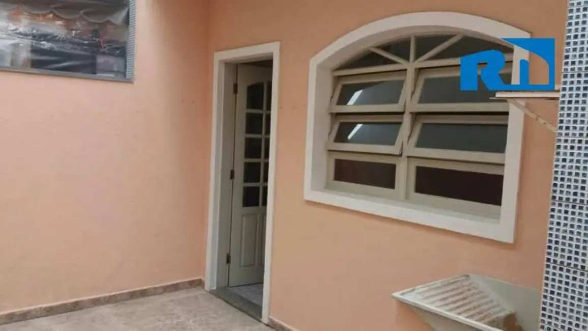 Foto 4 de Casa com 3 quartos à venda, 100m2 em Indaiá, Caraguatatuba - SP