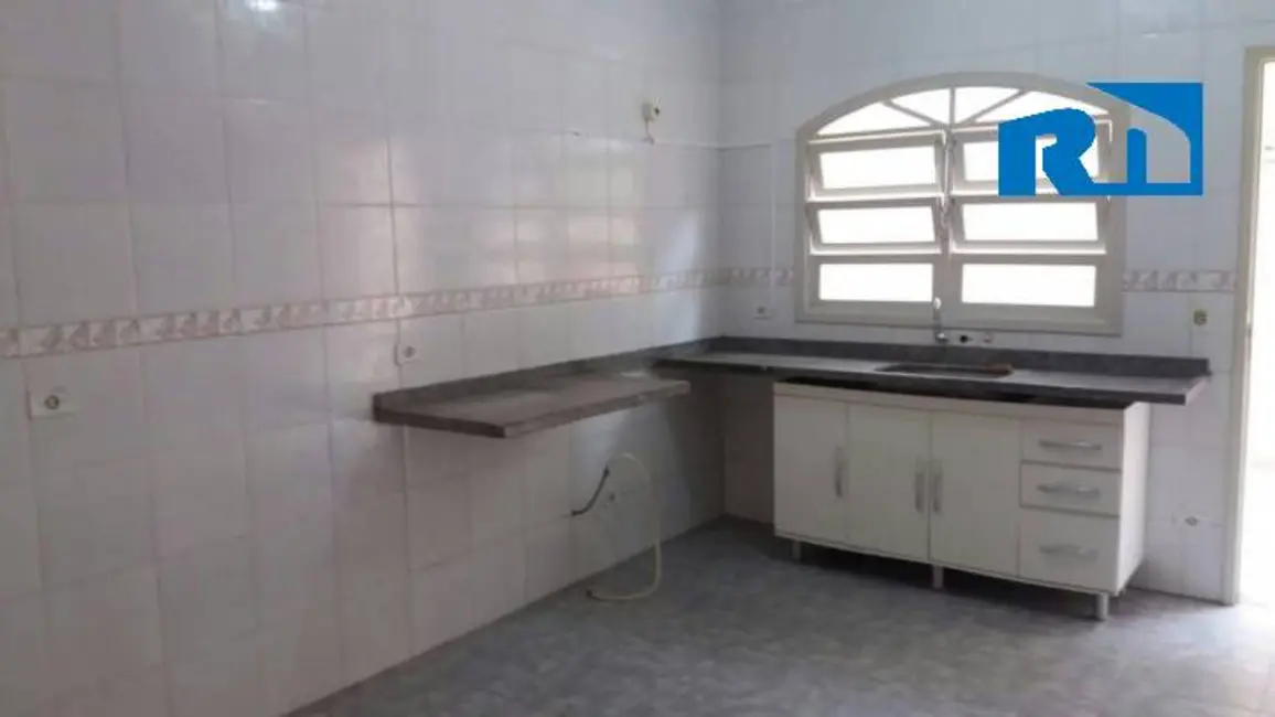 Foto 6 de Casa com 3 quartos à venda, 100m2 em Indaiá, Caraguatatuba - SP
