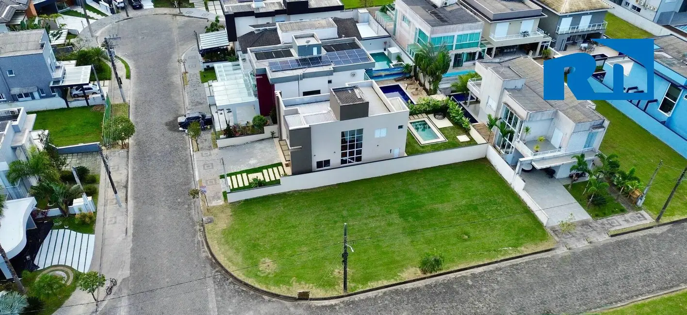 Foto 1 de Terreno / Lote à venda, 403m2 em Costa Nova, Caraguatatuba - SP