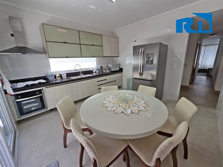 Foto 6 de Casa com 4 quartos à venda, 287m2 em Massaguaçu, Caraguatatuba - SP