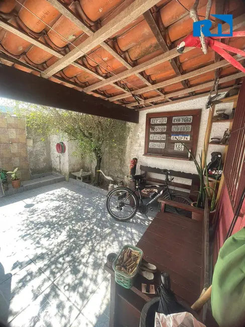 Foto 1 de Casa com 2 quartos à venda, 195m2 em Sao Sebastiao - SP