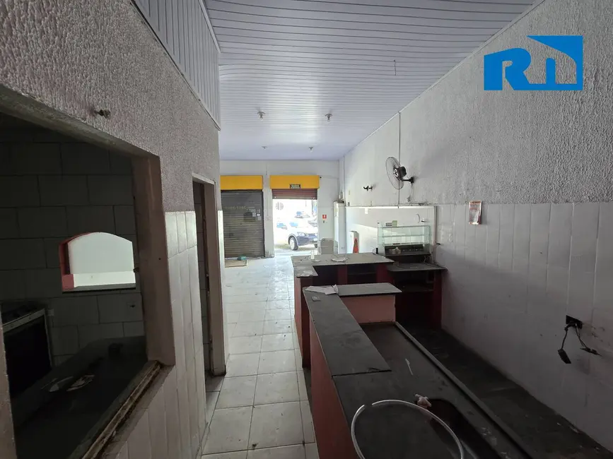 Foto 9 de Sala Comercial para alugar, 100m2 em Indaiá, Caraguatatuba - SP