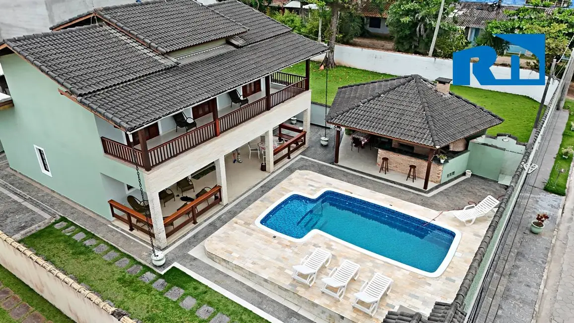 Casa com 3 quartos à venda, 436m2 em Caraguatatuba - SP - imagem 1 Foto 1 de Casa com 3 quartos à venda, 436m2 em Caraguatatuba - SP