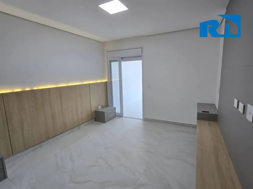 Foto 9 de Apartamento com 4 quartos à venda em Indaiá, Caraguatatuba - SP