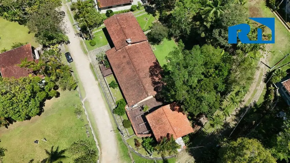 Foto 6 de Casa com 3 quartos à venda e para alugar, 1127m2 em Martim de Sá, Caraguatatuba - SP