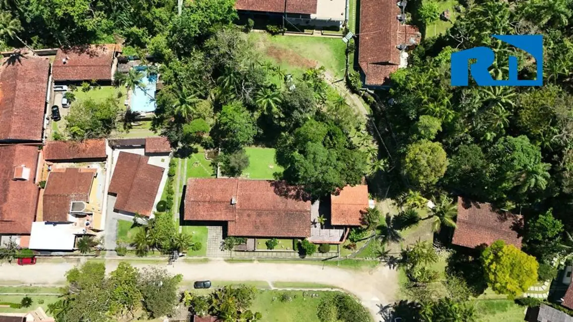Foto 3 de Casa com 3 quartos à venda e para alugar, 1127m2 em Martim de Sá, Caraguatatuba - SP