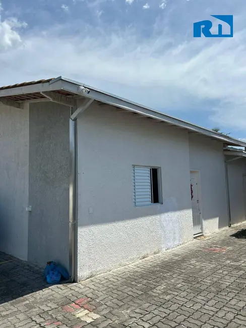Foto 1 de Casa com 2 quartos à venda em Massaguaçu, Caraguatatuba - SP