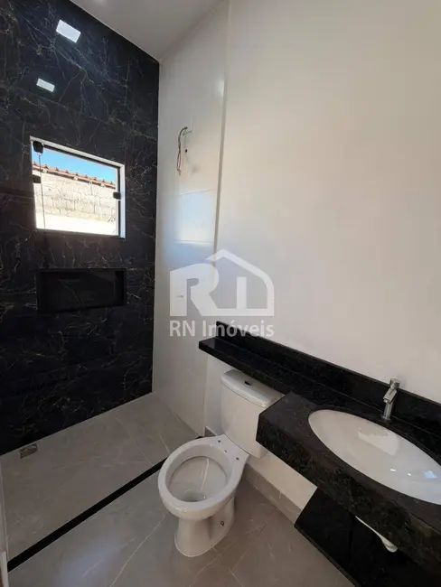 Foto 9 de Casa com 2 quartos à venda, 137m2 em Balneário Mar Azul, Caraguatatuba - SP
