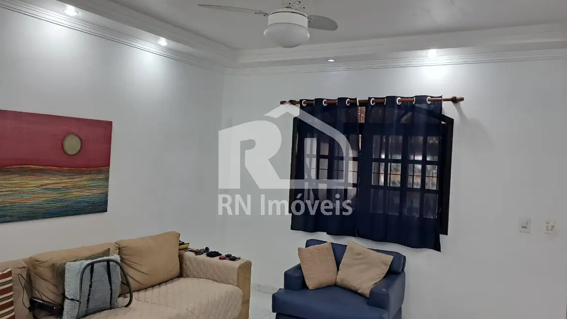 Foto 2 de Casa com 2 quartos à venda em Loteamento Balneário Camburi, Caraguatatuba - SP