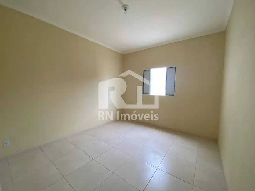 Foto 5 de Casa com 4 quartos à venda, 250m2 em Jardim do Sol, Caraguatatuba - SP