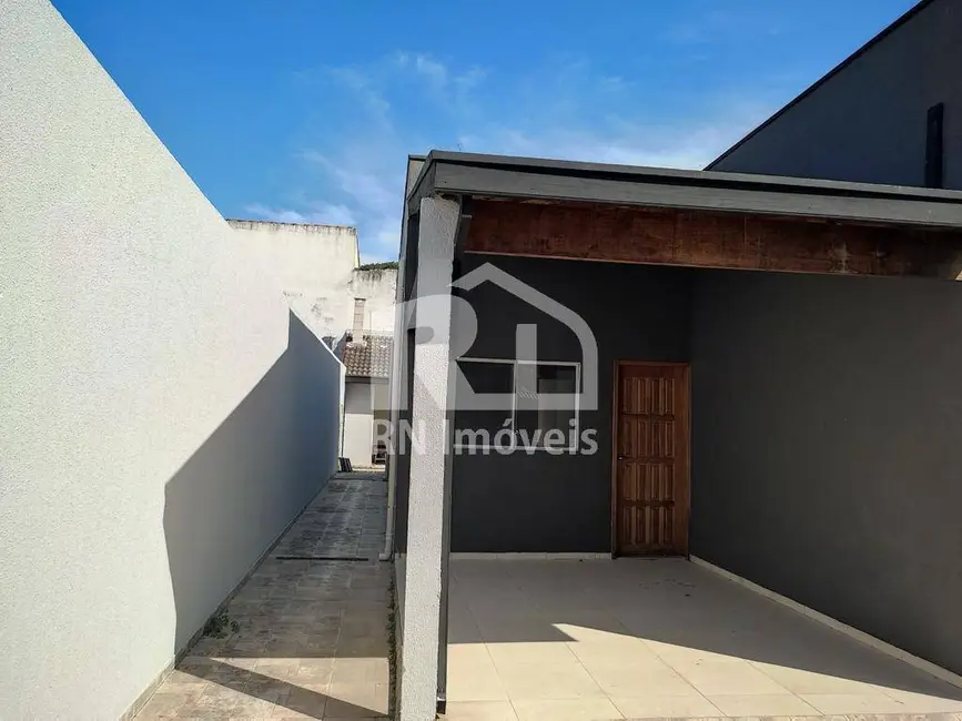 Foto 2 de Casa com 4 quartos à venda, 250m2 em Jardim do Sol, Caraguatatuba - SP