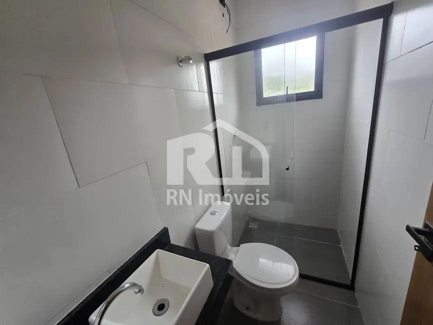 Casa com 2 quartos à venda, 112m2 em Jardim das Gaivotas, Caraguatatuba - SP - imagem 8 Foto 8 de Casa com 2 quartos à venda, 112m2 em Jardim das Gaivotas, Caraguatatuba - SP
