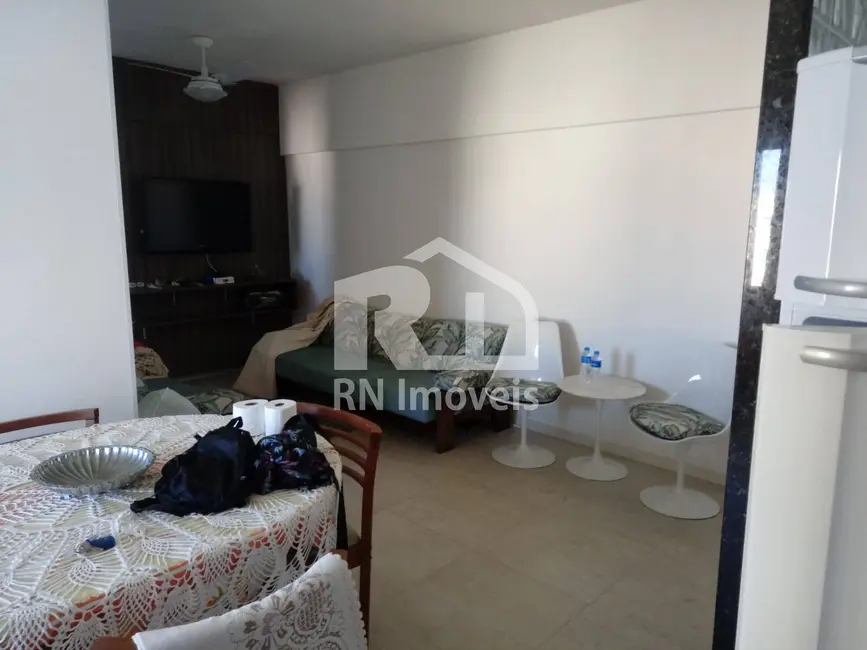 Apartamento com 3 quartos para alugar, 70m2 em Centro, Caraguatatuba - SP - imagem 2 Foto 2 de Apartamento com 3 quartos para alugar, 70m2 em Centro, Caraguatatuba - SP