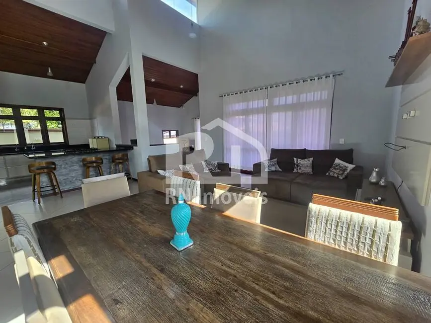 Foto 8 de Casa com 3 quartos à venda e para alugar, 390m2 em Indaiá, Caraguatatuba - SP