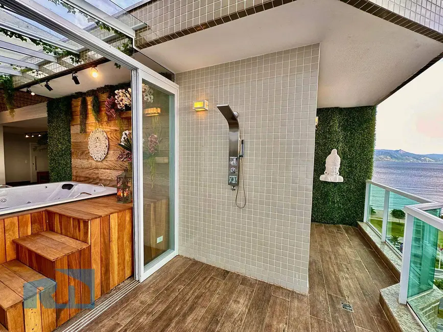 Foto 3 de Cobertura com 4 quartos à venda, 197m2 em Centro, Caraguatatuba - SP