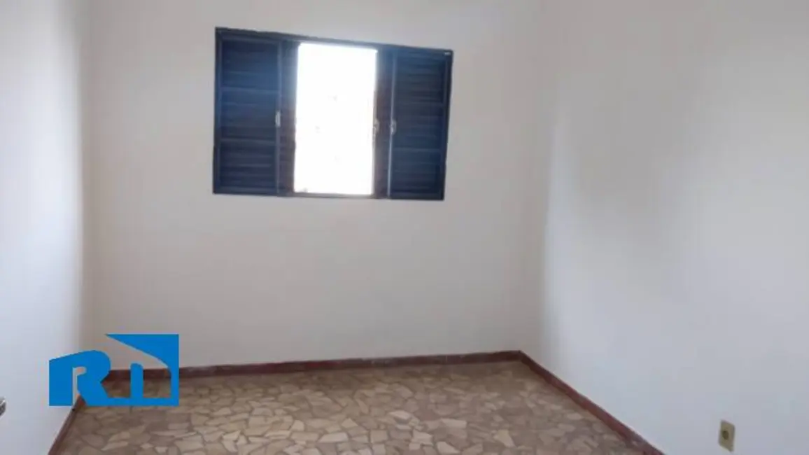 Foto 2 de Apartamento com 2 quartos para alugar em Tinga, Caraguatatuba - SP