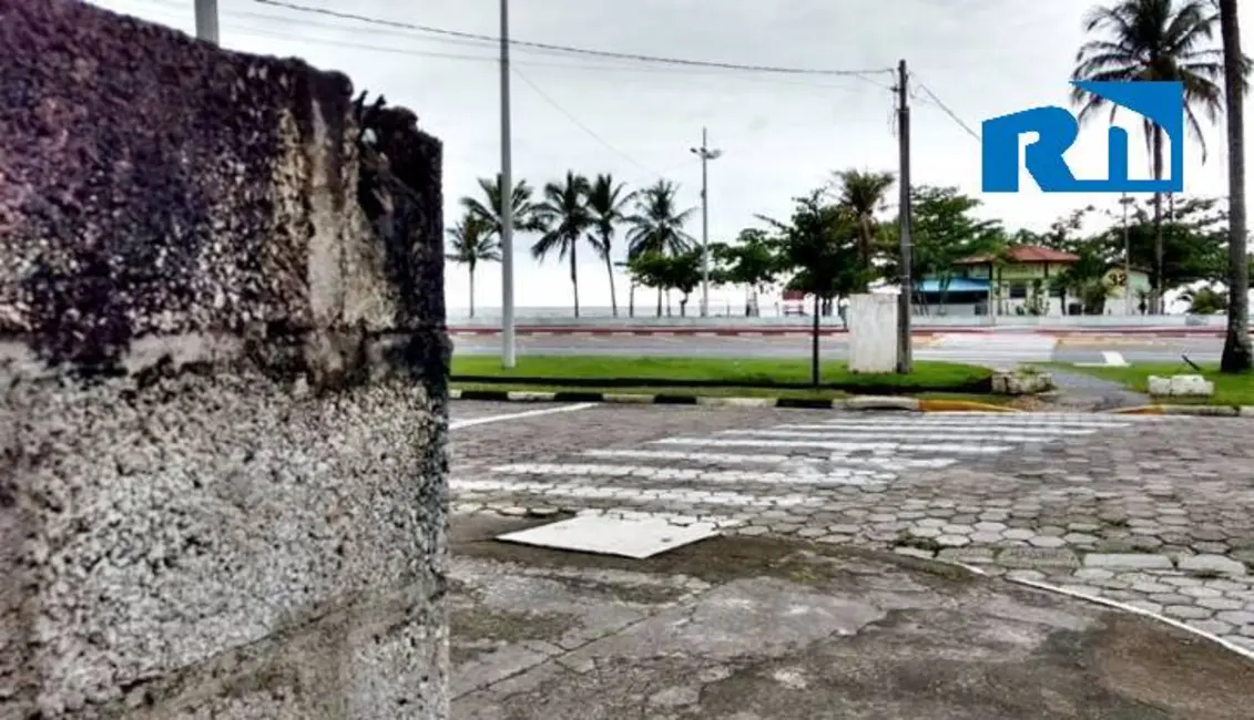 Foto 2 de Terreno / Lote à venda, 650m2 em Indaiá, Caraguatatuba - SP