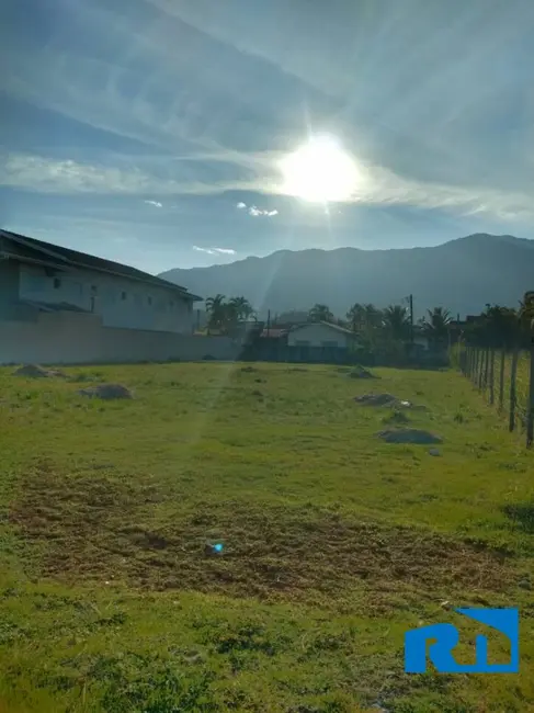 Foto 1 de Terreno / Lote à venda, 1300m2 em Massaguaçu, Caraguatatuba - SP